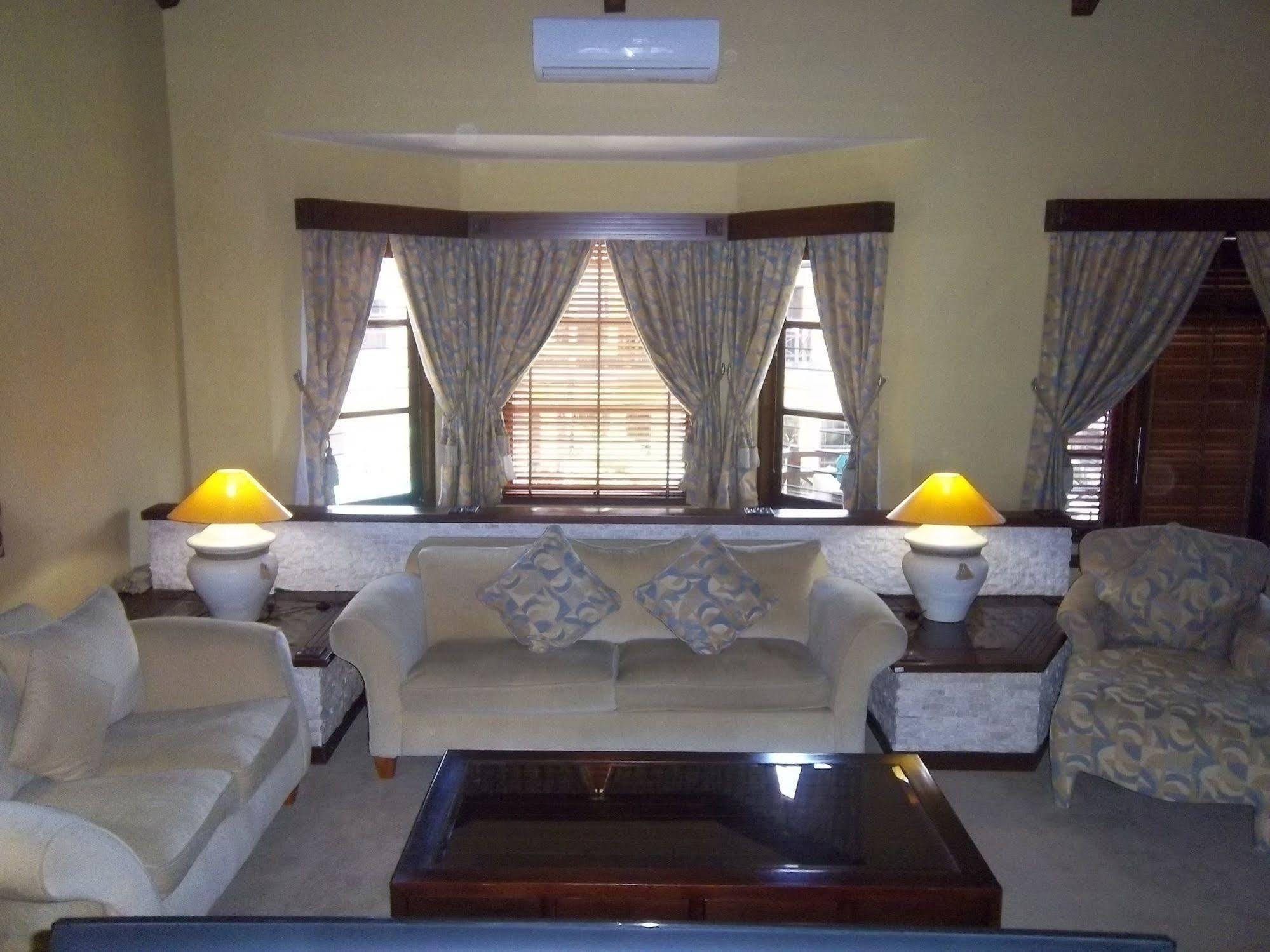 Apel Villa Sanur Luaran gambar